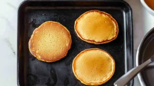 bake Pumpkin protein pancakes